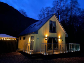Bluebell Cottage with Hot Tub